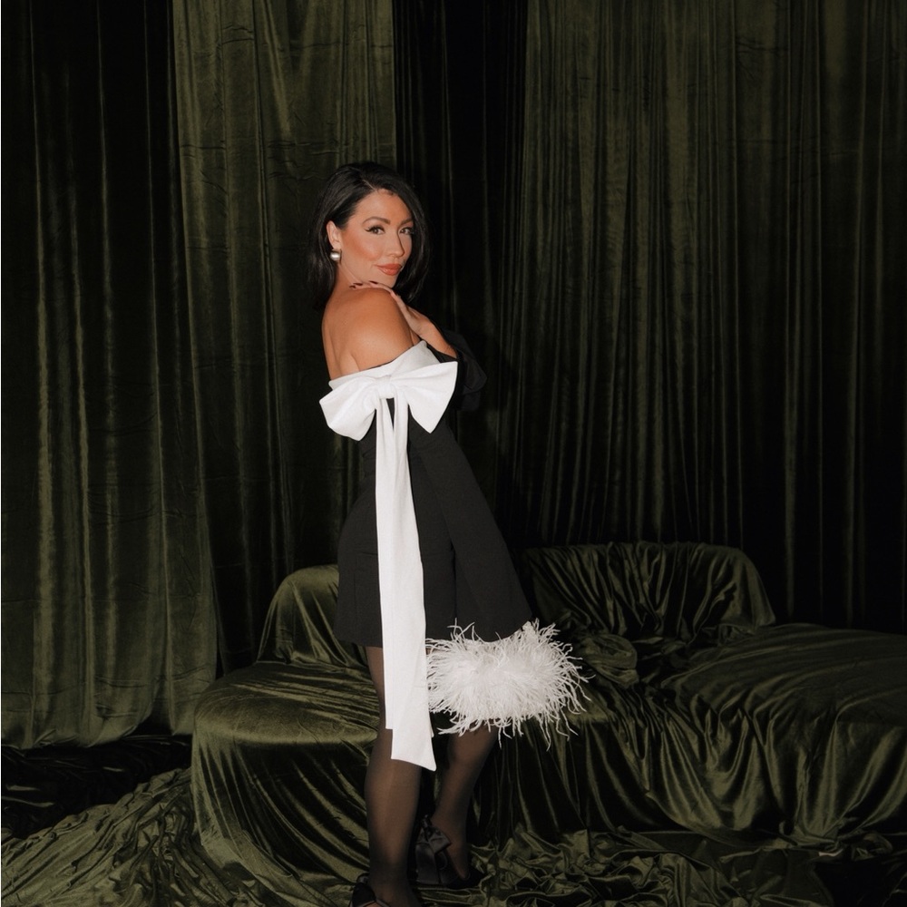 Amazon Elegant Black Dress with White Bow and Feather Detail
